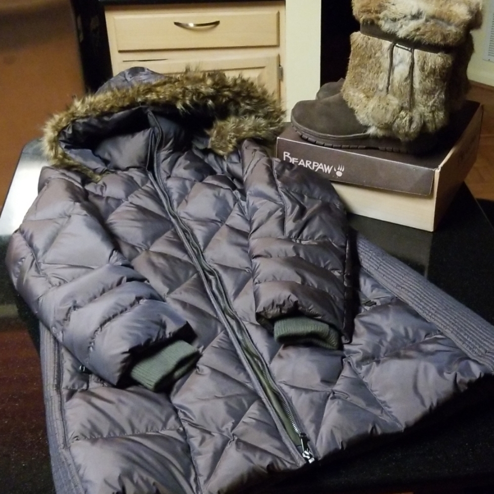 Weatherproof Puffer Coat - Picture 3 of 8